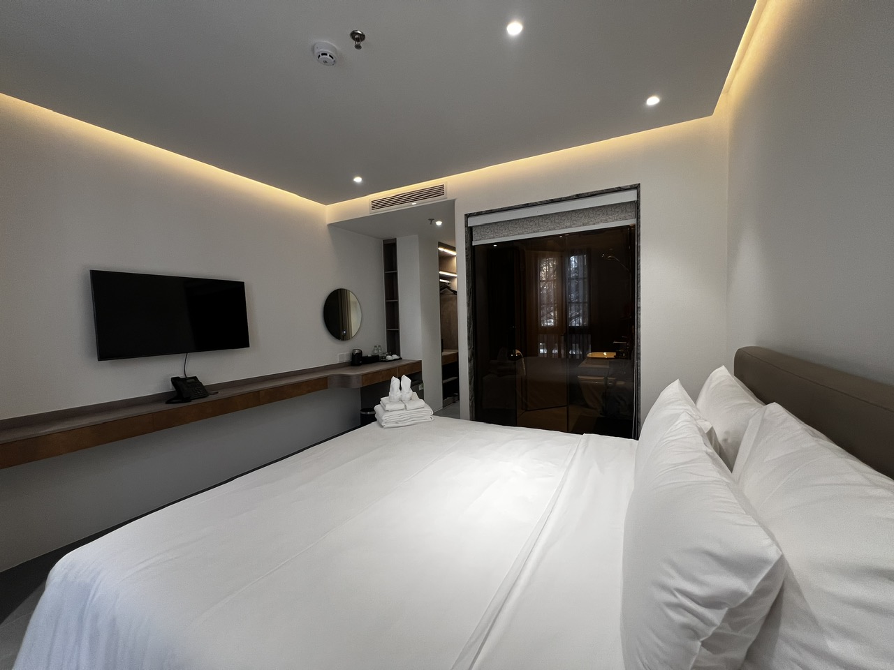 Superior Double - View